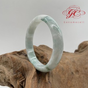 【肌容雪】天然緬甸A貨飄花翡翠特色美鐲 編號195 (鐲寬58.1mm #19號)