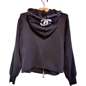 二手奢侈品Chanel黑色針織拉鍊運動外套 (9.9新, 肩46胸50長68)-編號S132