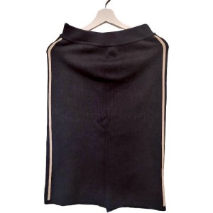 二手奢侈品Chanel香奈兒黑色針織裙(9.9新, 腰33×臀44×長64)-編號S160