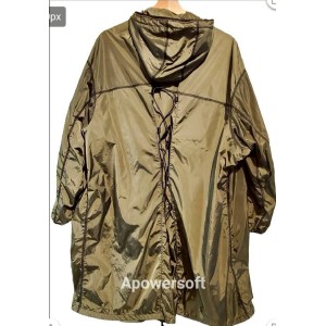 二手奢侈品Prada普拉達綠色風衣外套(9.9新, 肩42胸70長101)-編號S20