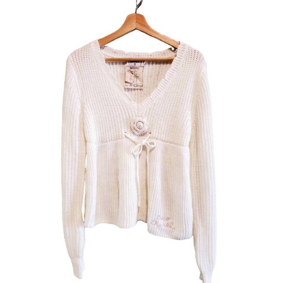 二手奢侈品Chanel香奈兒白色百搭毛衣(9.9新, 肩46胸46長55)-編號S31