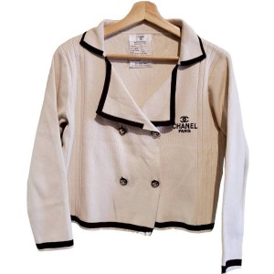 二手奢侈品Chanel香奈兒米白色針織綿外衣(9.9新, 肩42胸50長50)-編號S32