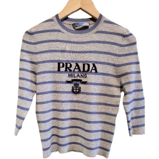 二手奢侈品普拉達Prada 25春夏新款針織中袖 (9.9新, 肩36胸42長46)-編號S51