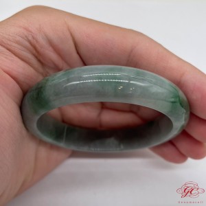 【肌容雪】天然緬甸A貨陽綠烏雞翡翠特色手鐲 編號171 (鐲寬56.5mm #18號)
