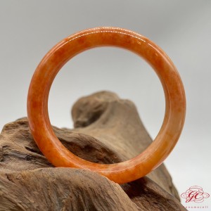 【肌容雪】天然緬甸A貨冰飄花紅翡翠特色手鐲 編號173 (鐲寬54.8mm #17.5號)