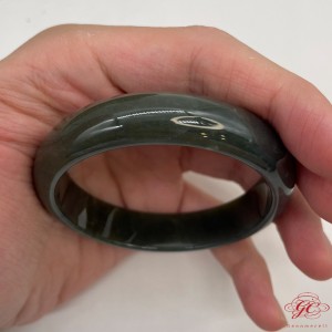 【肌容雪】天然緬甸A貨老油青滿綠翡翠手鐲 編號299 (鐲寬 57.5mm #18.5號)