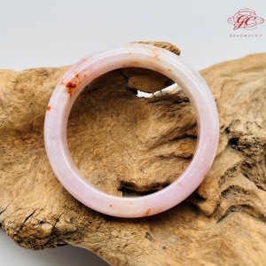 【肌容雪】緬甸天然A貨翡翠正冰粉色灑金美鐲 編號408(鐲寬 56.8mm  #18.5號)