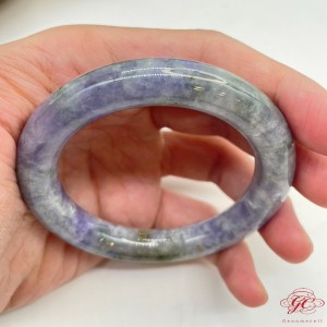 【肌容雪】天然緬甸A貨紫飄綠花翡翠手鐲 編號585 (鐲寬56.5mm #18號)