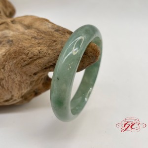 【肌容雪】緬甸天然A貨翡翠冰芹綠飄花翡翠手鐲 編號748(鐲寬54.5mm #17.5號 )