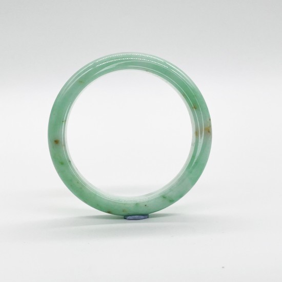 【肌容雪】天然緬甸A貨 滿綠撒金翡翠手鐲編號226(鐲寬57.9mm #19.5號) 【肌容雪】天然緬甸A貨 滿綠撒金翡翠手鐲編號226(鐲寬57.9mm #19.5號)