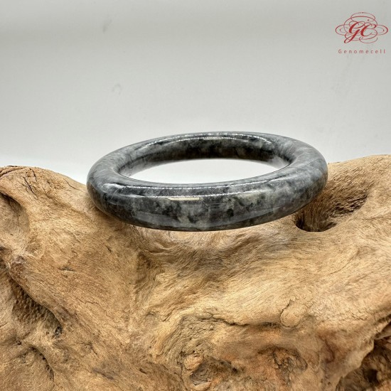 【肌容雪】天然緬甸翡翠手鐲A貨胖子烏雞 編號01(鐲寬 56.4mm #18號) 【肌容雪】天然緬甸翡翠手鐲A貨胖子烏雞 編號01(鐲寬 56.4mm #18號)