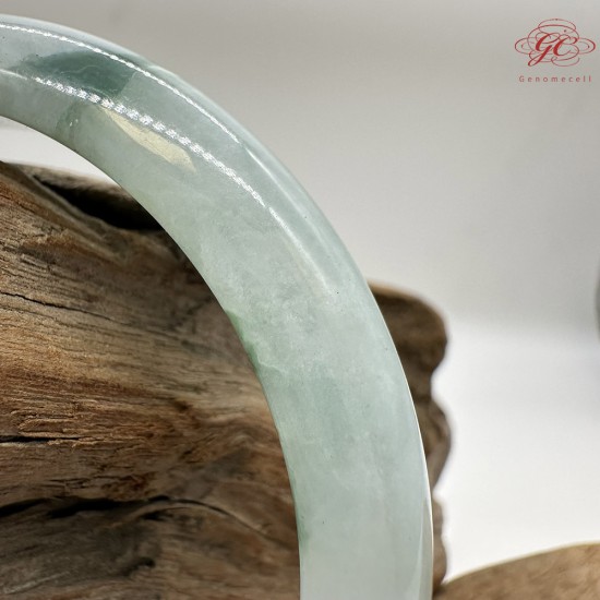 【肌容雪】天然緬甸A貨紫底飄花翡翠平安鐲 編號05(鐲圍57mm#18號) 【肌容雪】天然緬甸A貨紫底飄花翡翠平安鐲 編號05(鐲圍57mm#18號)
