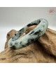 【肌容雪】天然緬甸A貨飄花翡翠平安鐲 編號10(鐲圍57.9mm#18號) 【肌容雪】天然緬甸A貨飄花翡翠平安鐲 編號10(鐲圍57.9mm#18號)