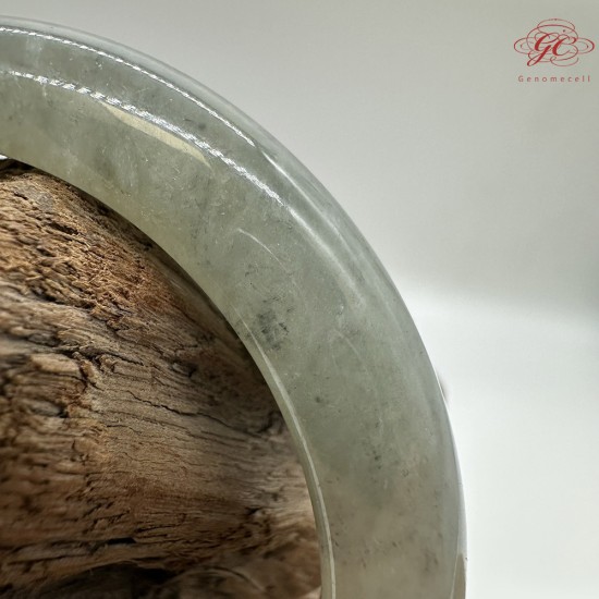 【肌容雪】天然緬甸A貨冰種綠飄花平安鐲 編號13(鐲圍54.9mm#17號) 【肌容雪】天然緬甸A貨冰種綠飄花平安鐲 編號13(鐲圍54.9mm#17號)