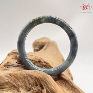 【肌容雪】天然緬甸A貨烏雞撒金翡翠圓條手鐲 編號30(鐲圍56.9mm#18號)
