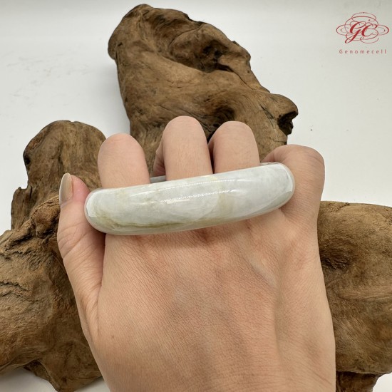 【肌容雪】緬甸天然A貨飄花翡翠平安鐲 編號50(鐲圍62.4mm#19.5號) 【肌容雪】緬甸天然A貨飄花翡翠平安鐲 編號50(鐲圍62.4mm#19.5號)