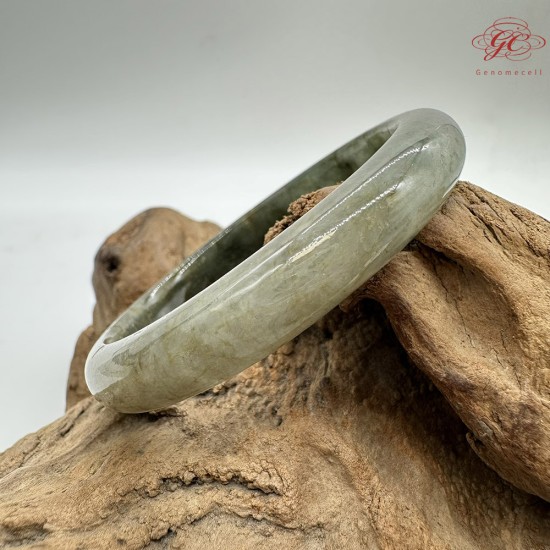 【肌容雪】天然緬甸A貨湖水綠飄花翡翠平安鐲 編號52(鐲圍56.0mm#17.5號) 【肌容雪】天然緬甸A貨湖水綠飄花翡翠平安鐲 編號52(鐲圍56.0mm#17.5號)