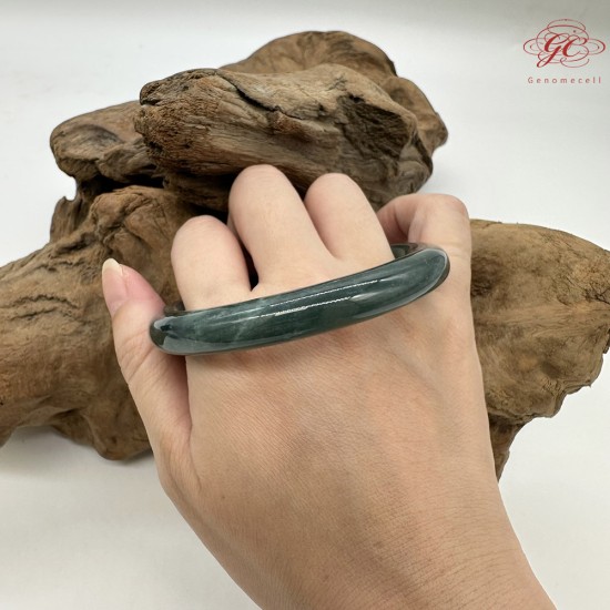 【肌容雪】天然緬甸A貨藍水翡翠圓條手鐲 編號62(鐲圍55.8mm#17.5號) 【肌容雪】天然緬甸A貨藍水翡翠圓條手鐲 編號62(鐲圍55.8mm#17.5號)