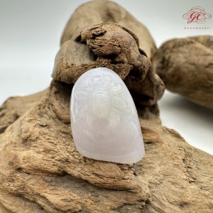【肌容雪】天然緬甸A貨粉春翡翠螃蟹造型吊墜 編號66