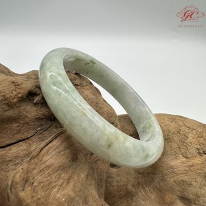 【肌容雪】天然緬甸A貨粉春飄花翡翠平安鐲 編號69(鐲圍56.7mm#18號)