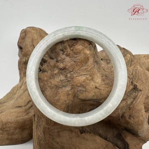 【肌容雪】天然緬甸A貨翡翠粉春飄花平安鐲 編號80(鐲圍57.9mm#18號)