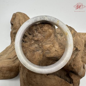 【肌容雪】天然緬甸A貨烏雞撒金翡翠平安鐲 編號100(鐲圍58.9mm#18.5號)