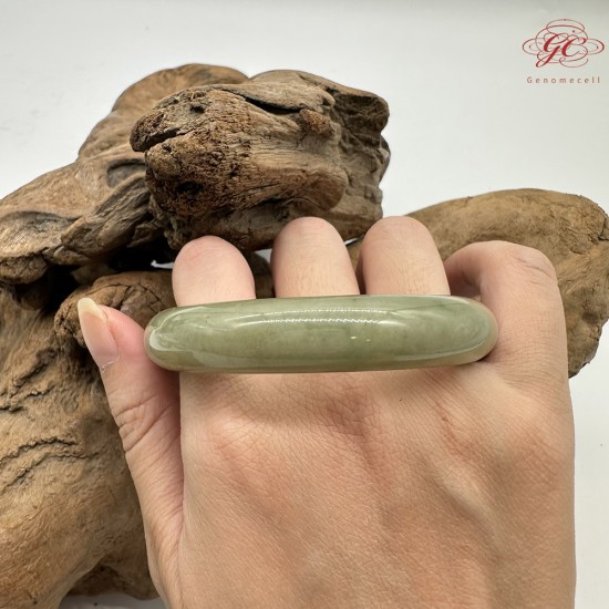 【肌容雪】天然緬甸A貨湖水綠撒金翡翠平安鐲 編號101(鐲圍57.6mm#18號) 【肌容雪】天然緬甸A貨湖水綠撒金翡翠平安鐲 編號101(鐲圍57.6mm#18號)