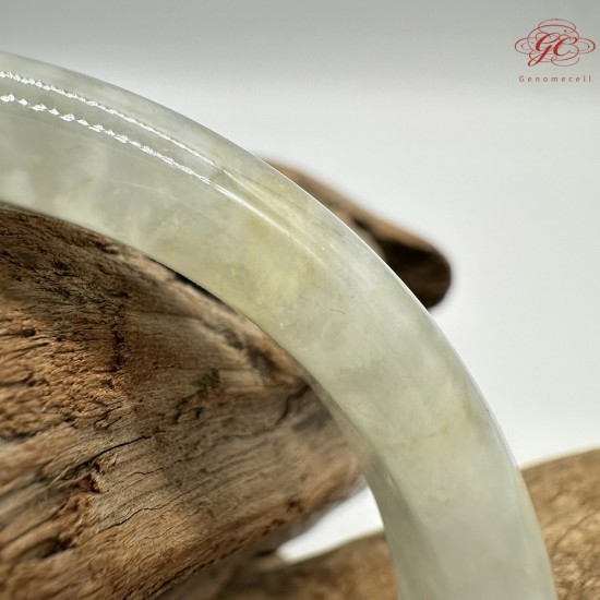 【肌容雪】天然緬甸A貨飄花翡翠平安鐲 編號109(鐲圍56.0mm#17.5號) 【肌容雪】天然緬甸A貨飄花翡翠平安鐲 編號109(鐲圍56.0mm#17.5號)
