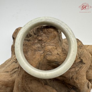 【肌容雪】天然緬甸A貨春彩翡翠正圈手鐲 編號129(鐲圍57.7mm#18號)