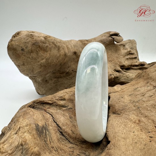 【肌容雪】天然緬甸A貨冰白底青翡翠正圈手鐲 編號130(鐲圍54.8mm#17號) 【肌容雪】天然緬甸A貨冰白底青翡翠正圈手鐲 編號130(鐲圍54.8mm#17號)
