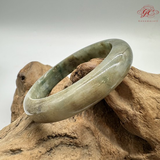 【肌容雪】天然緬甸A貨冰湖水綠撒金翡翠平安鐲 編號144(鐲圍57.5mm#18號) 【肌容雪】天然緬甸A貨冰湖水綠撒金翡翠平安鐲 編號144(鐲圍57.5mm#18號)