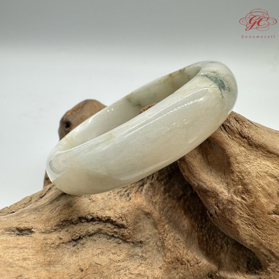 【肌容雪】天然緬甸A貨白底飄花翡翠平安鐲 編號146(鐲圍58.4mm#18.5號)