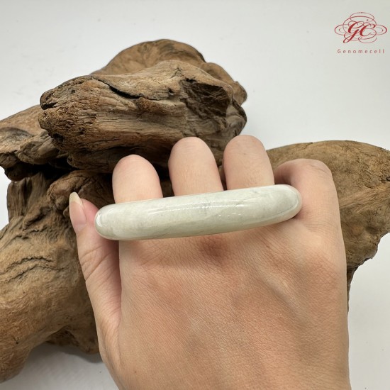 【肌容雪】天然緬甸A貨白底飄綠花翡翠平安鐲 編號151(鐲圍58.3mm#18.5號) 【肌容雪】天然緬甸A貨白底飄綠花翡翠平安鐲 編號151(鐲圍58.3mm#18.5號)
