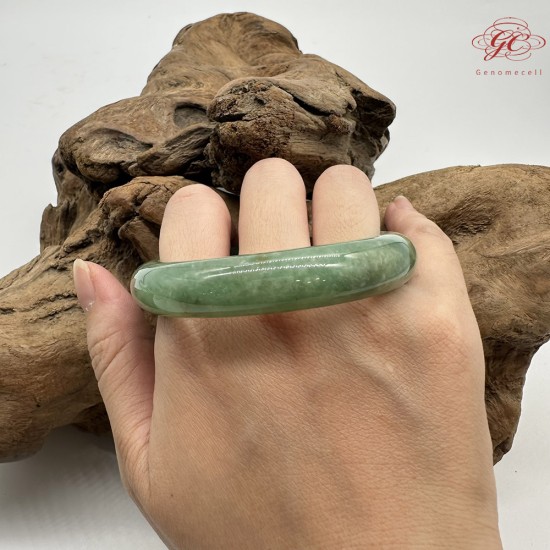 【肌容雪】天然緬甸A貨冰滿綠撒金翡翠平安鐲 編號174(鐲圍57.1mm#18號)