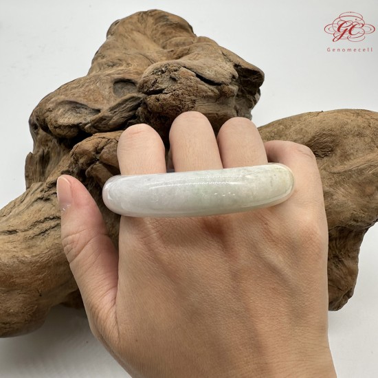 【肌容雪】天然緬甸A貨粉底撒金翡翠平安鐲 編號184(鐲圍56.8mm#18號)