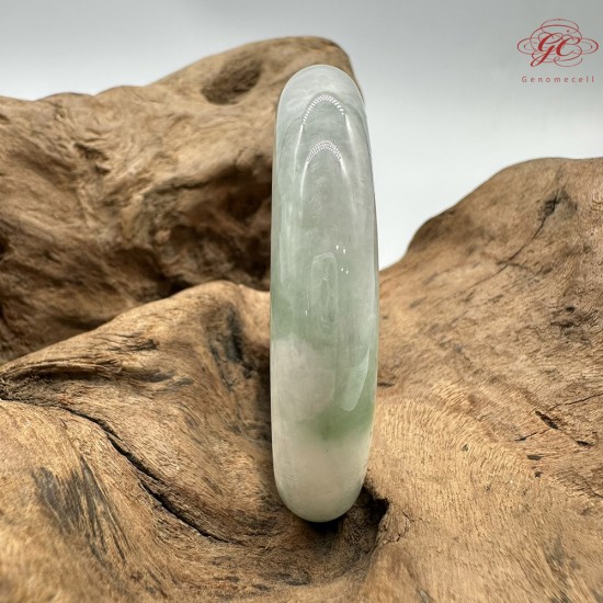 【肌容雪】天然緬甸A貨綠飄花翡翠平安鐲 編號195(鐲圍58.1mm#18.5號)