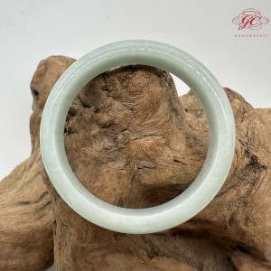 【肌容雪】天然緬甸A貨果綠滿圈翡翠平安鐲 編號205(鐲圍54.8mm#17號)