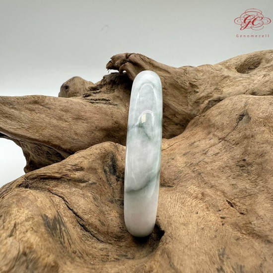 【肌容雪】天然緬甸A貨綠飄花翡翠平安鐲 編號208(鐲圍57.1mm#18號)