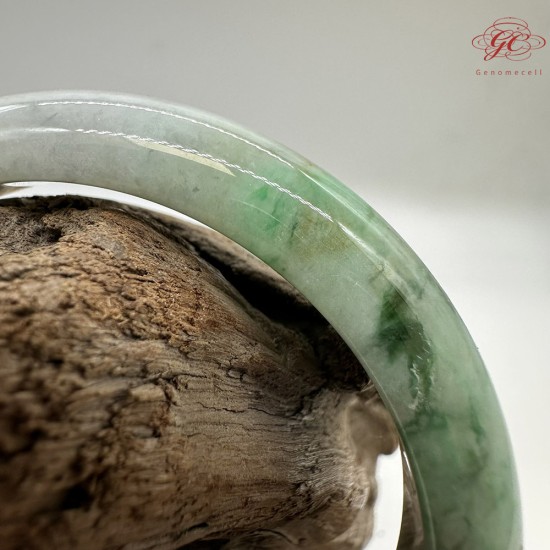 【肌容雪】天然緬甸A貨綠飄花翡翠平安鐲 編號223(鐲圍57.4mm#18號)