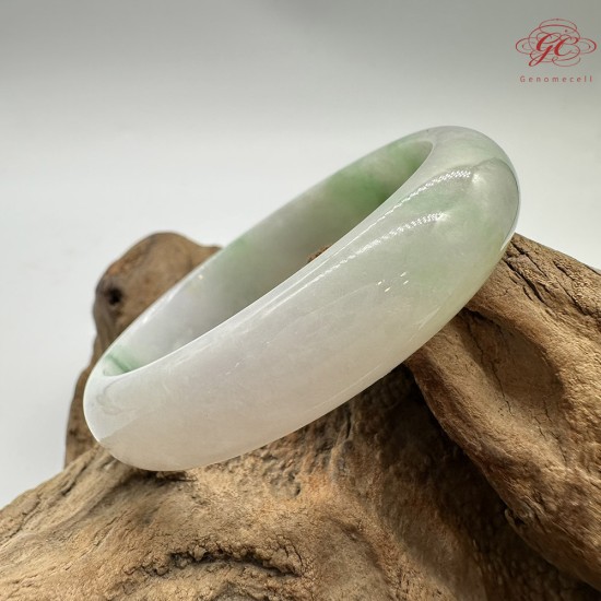 【肌容雪】天然緬甸A貨白裡青翡翠貴妃鐲 編號238(鐲圍57.2mm#18號)