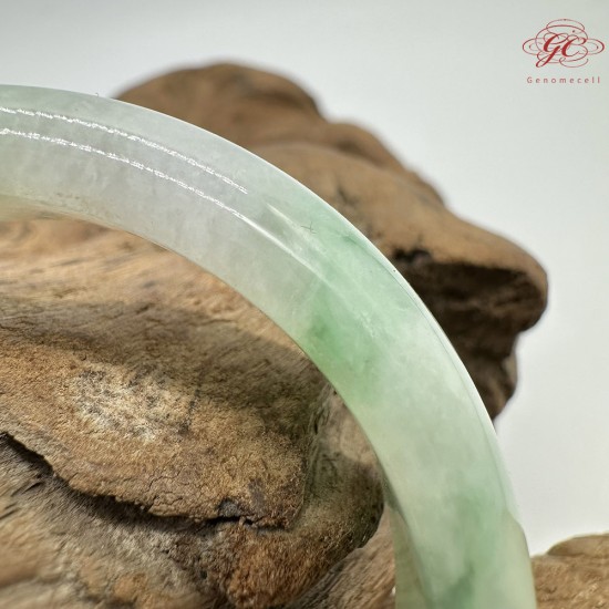 【肌容雪】天然緬甸A貨白裡青翡翠貴妃鐲 編號238(鐲圍57.2mm#18號)