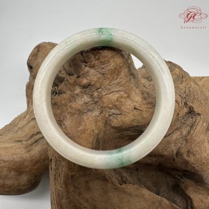 【肌容雪】天然緬甸A貨白裡青翡翠平安鐲 編號295(鐲圍56.4mm#17.5號)