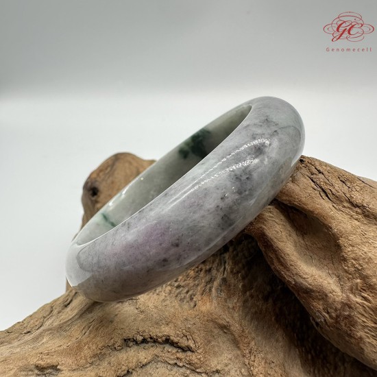 【肌容雪】天然緬甸A貨烏雞飄綠花翡翠平安鐲 編號297(鐲圍56.8mm#18號)