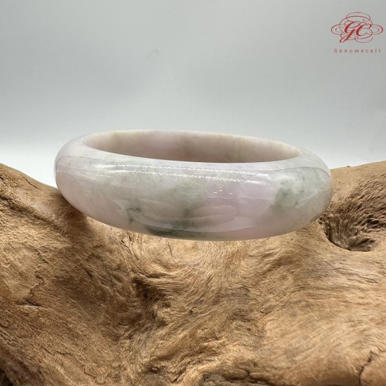 【肌容雪】天然緬甸A貨粉底綠飄花翡翠平安鐲 編號298(鐲圍55.5mm#17.5號)