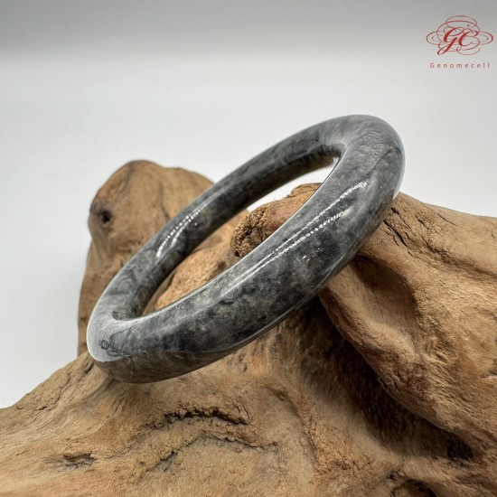 【肌容雪】天然緬甸A貨烏雞翡翠圓條手鐲 編號300(鐲圍56.6mm#18號)