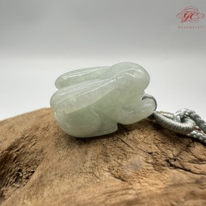 【肌容雪】天然緬甸A貨翡翠糯冰玉兔造型吊墜繩 編號333