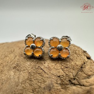 【肌容雪】天然緬甸A貨紅翡四葉草造型耳針 編號334