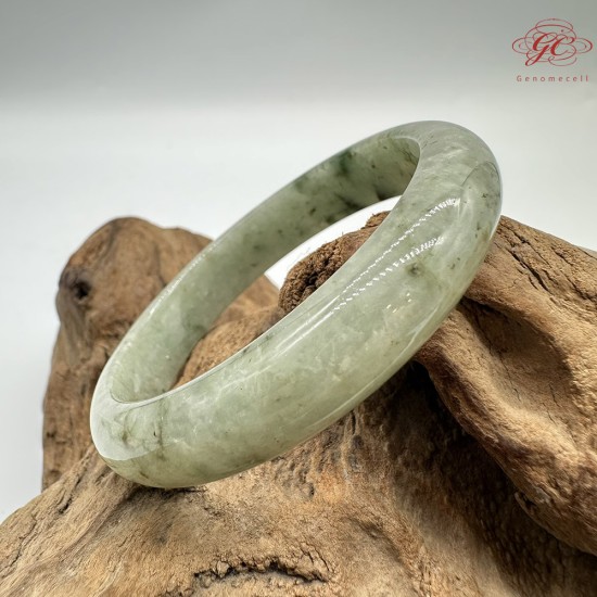 【肌容雪】天然緬甸A貨綠飄花翡翠平安鐲 編號344(鐲圍56.8mm#18號)