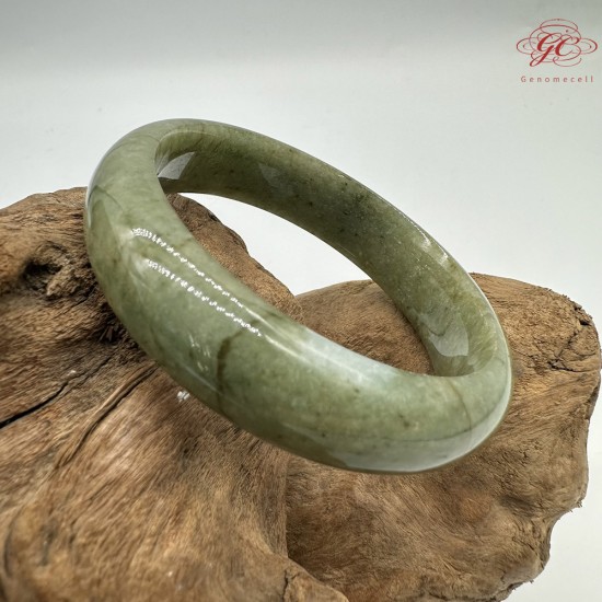 【肌容雪】天然緬甸A貨綠飄花翡翠平安鐲 編號353(鐲圍56.3mm#17.5號)