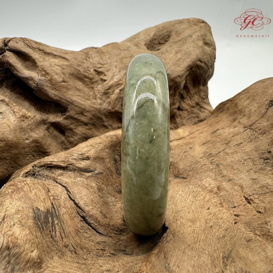 【肌容雪】天然緬甸A貨綠飄花翡翠平安鐲 編號353(鐲圍56.3mm#17.5號)